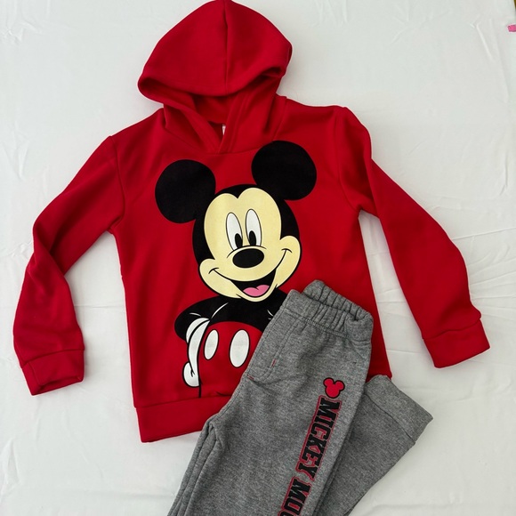 Disney Mickey Mouse boys Sweatsuit size 7/8 red and gray - Picture 2 of 9